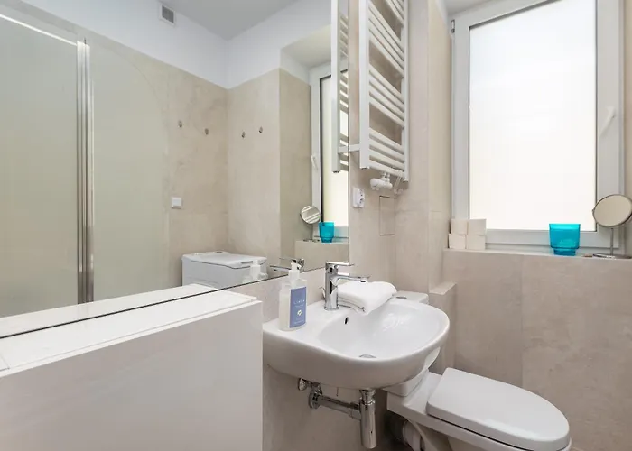 Aleja Szucha 11 By Homeprime Apartment *