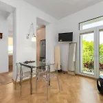 Apartman Aleja Szucha 11 By Homeprime *